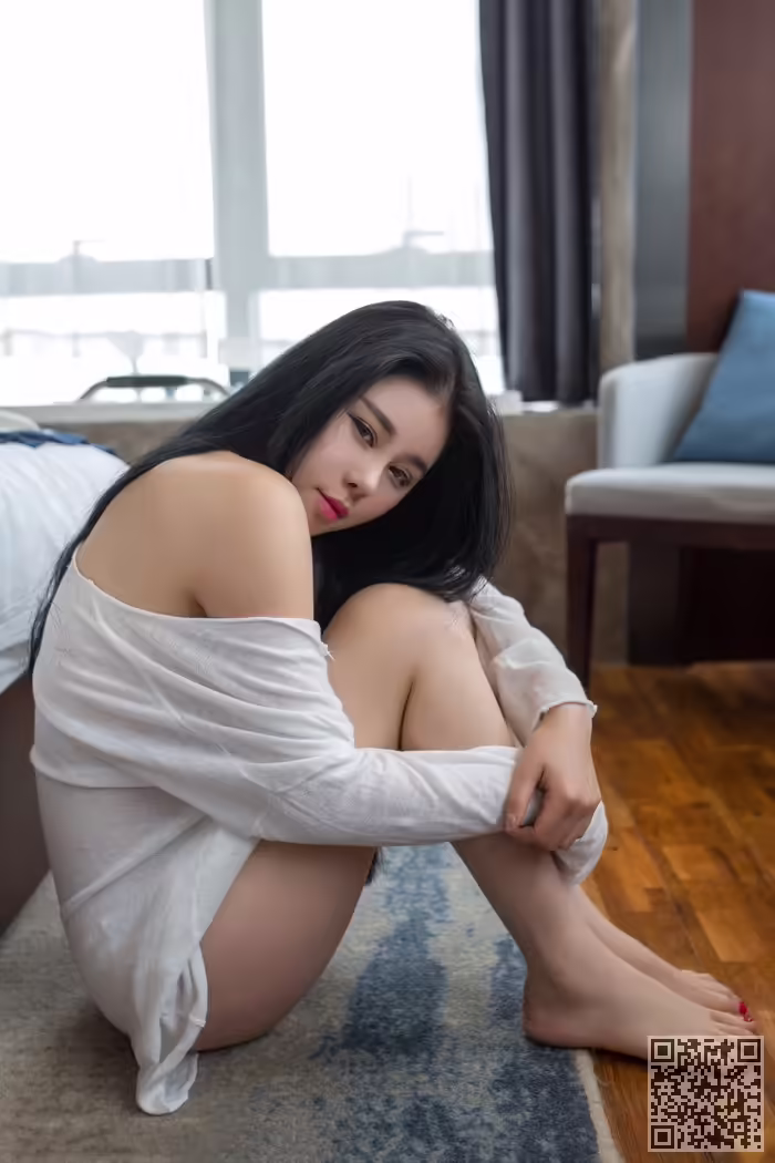 性感妹子、叶佳颐、翘首弄姿