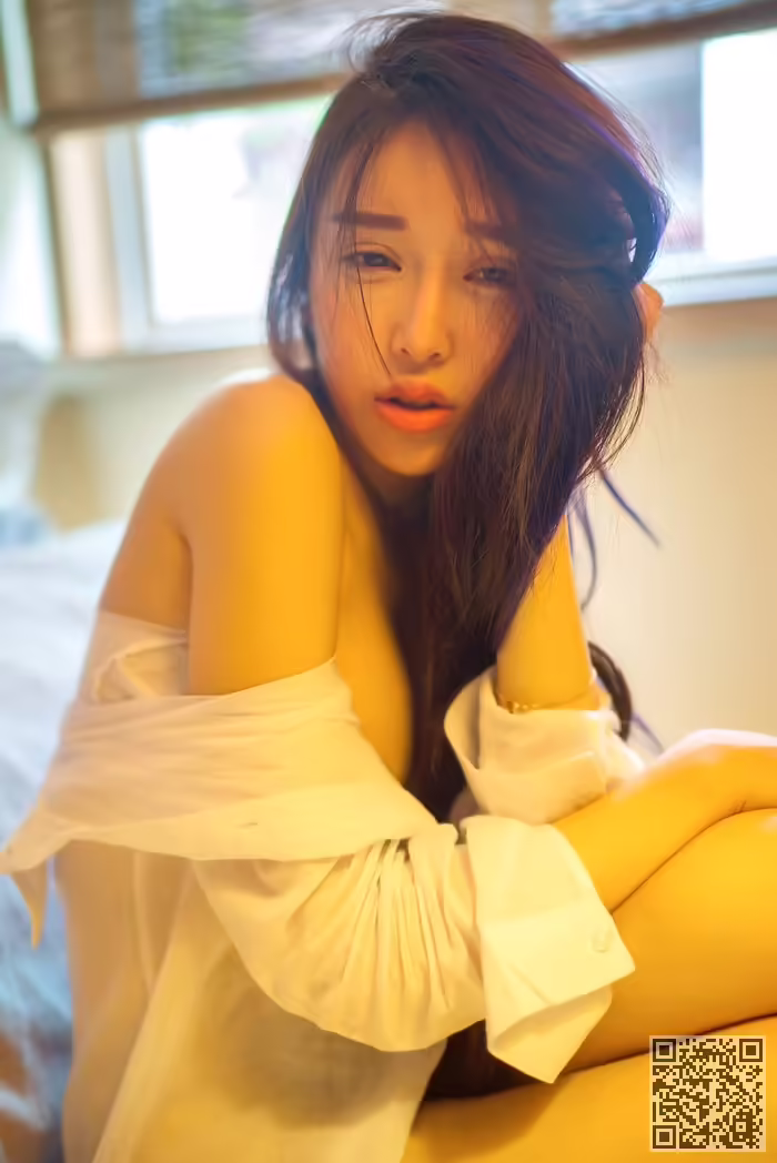朱唇、美女、大尺度、私房照