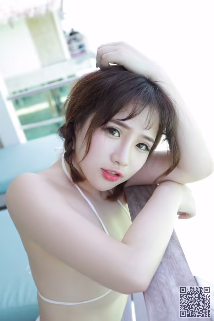 美女、比基尼、巨乳
