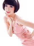 已达到一个新的结婚礼服性感底线