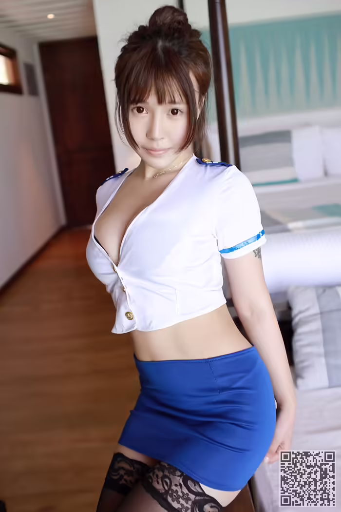 空姐、艾莉、翘臀、制服诱惑