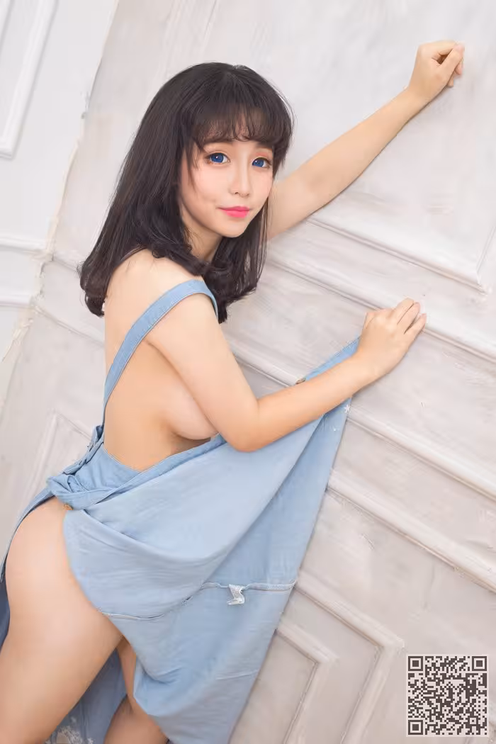 白发魔女禅机mm小身材大凶器诱惑有加