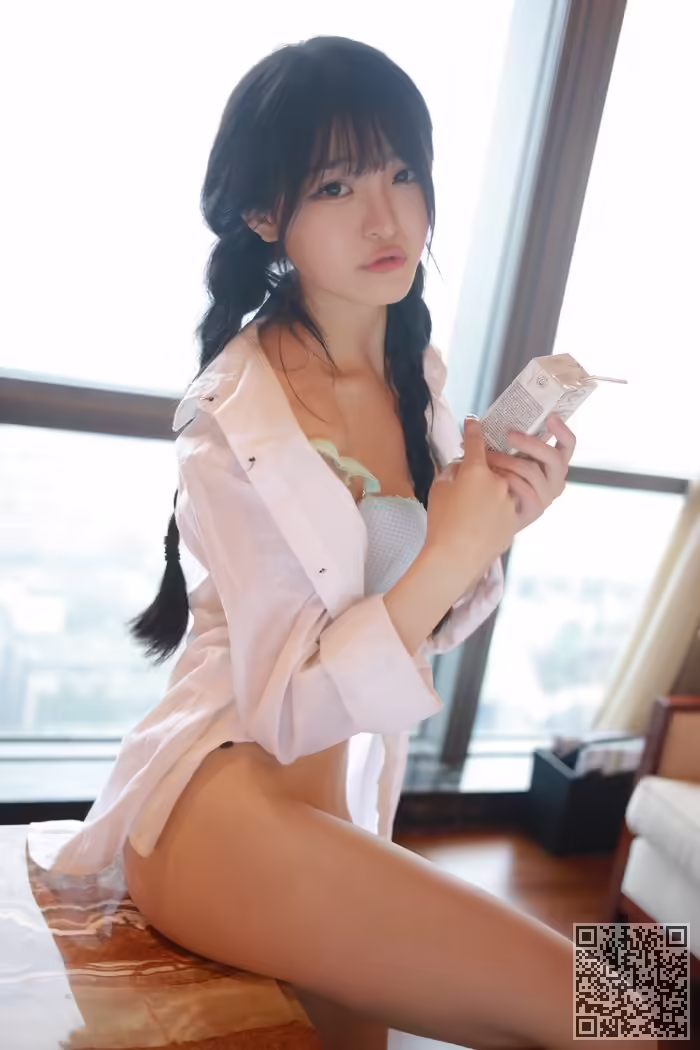 萌妹、伊小七、翘臀、尤物