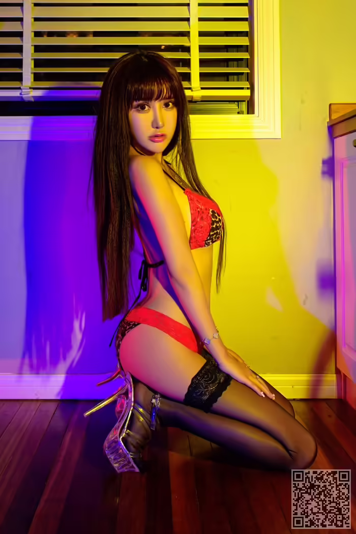 尤物、美熙、搔首弄姿、激凸