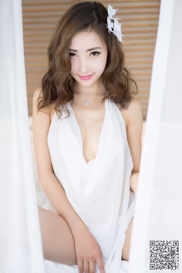 紧身、内衣秀、呼之欲出