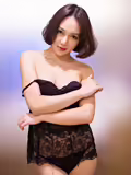 妹妹iccey气质迷人的丁字裤照片的吸引力