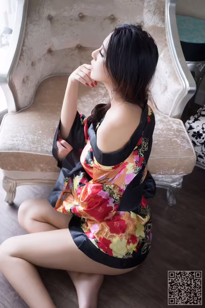 纹身女郎、孟狐狸、骚红
