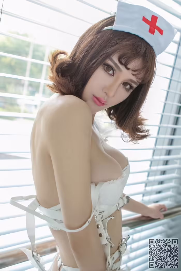 性感嫩模、青树、护士装、美乳