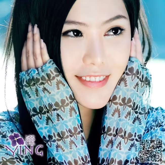 她、秀发