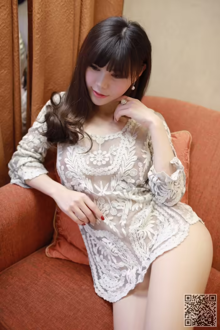 mm、沈佳熹、美乳、湿身诱惑