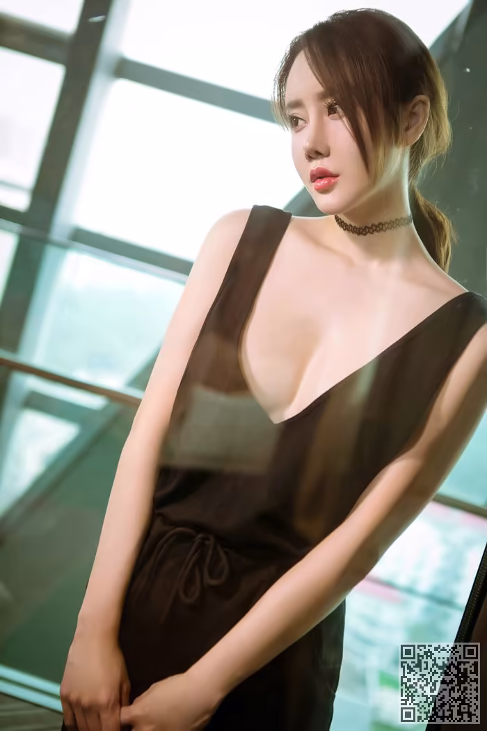 欣凌、性感、美乳