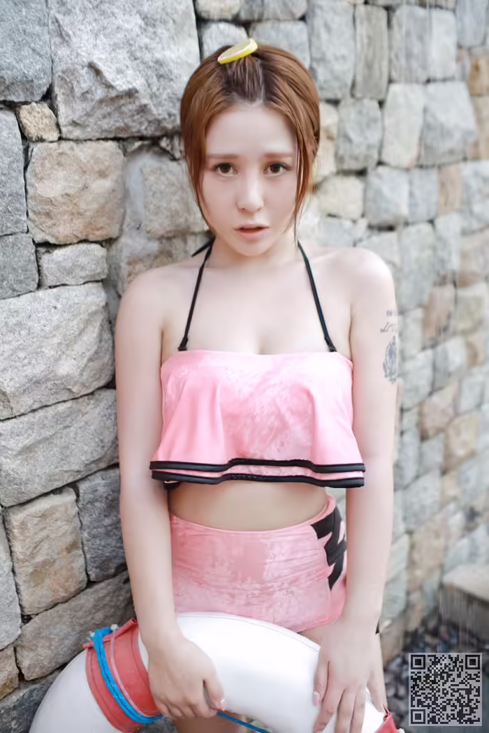 妹子、激凸、巨臀、诱惑