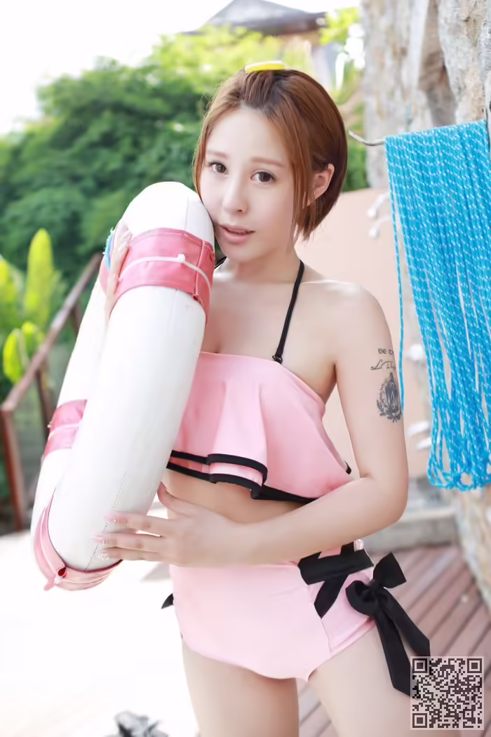 妹子、激凸、巨臀、诱惑