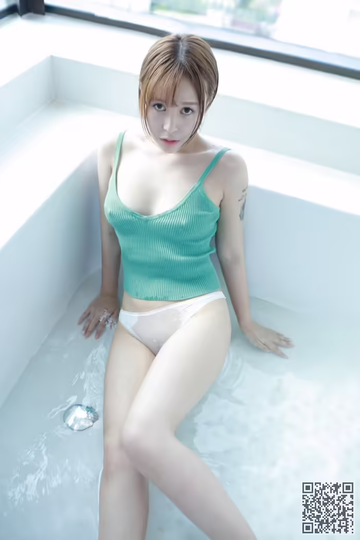 妹子、激凸、巨臀、诱惑