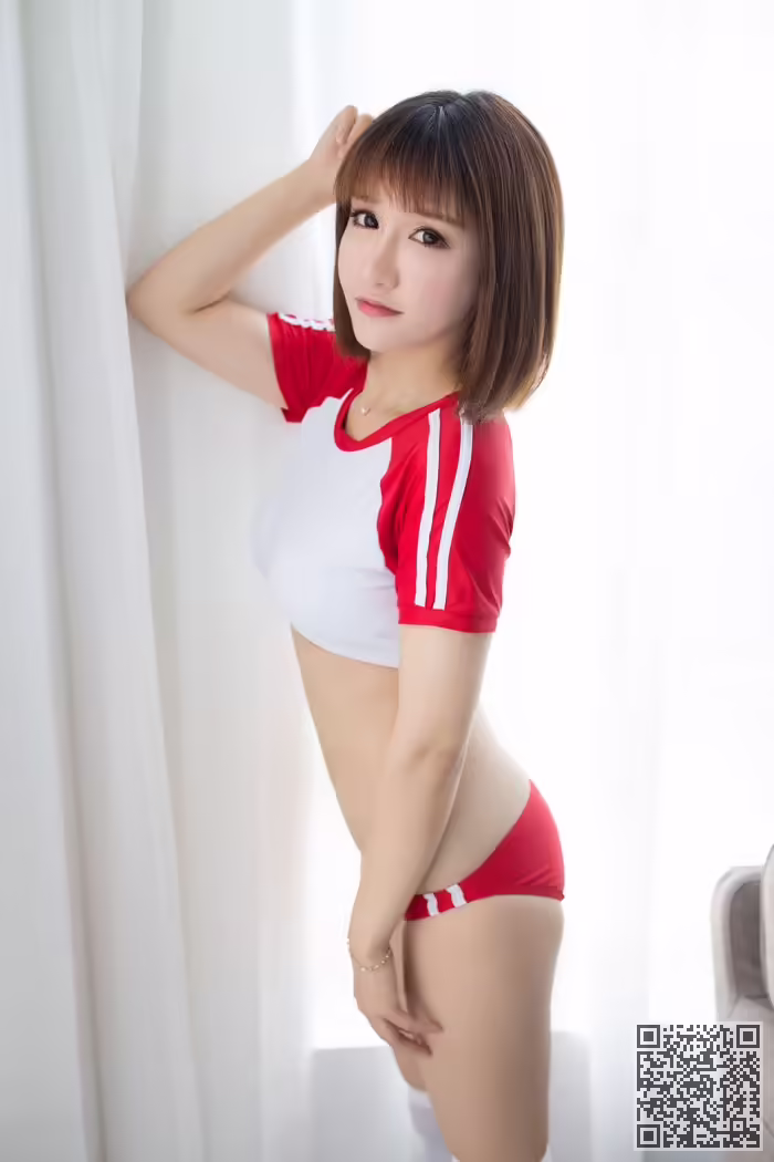 童颜宝贝、制服、比基尼、巨乳