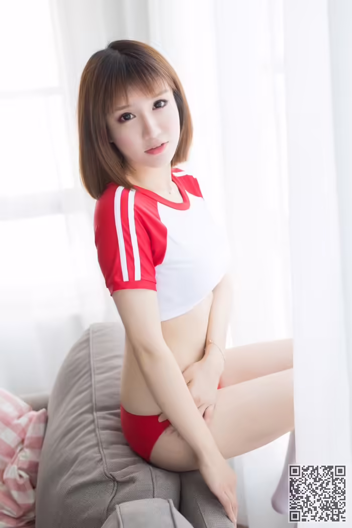 童颜宝贝、制服、比基尼、巨乳