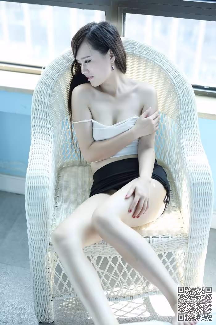 猫女郎、日光浴、销魂