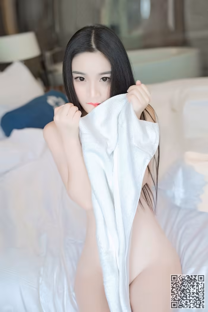 妹子、绮梦、人体艺术、唇印