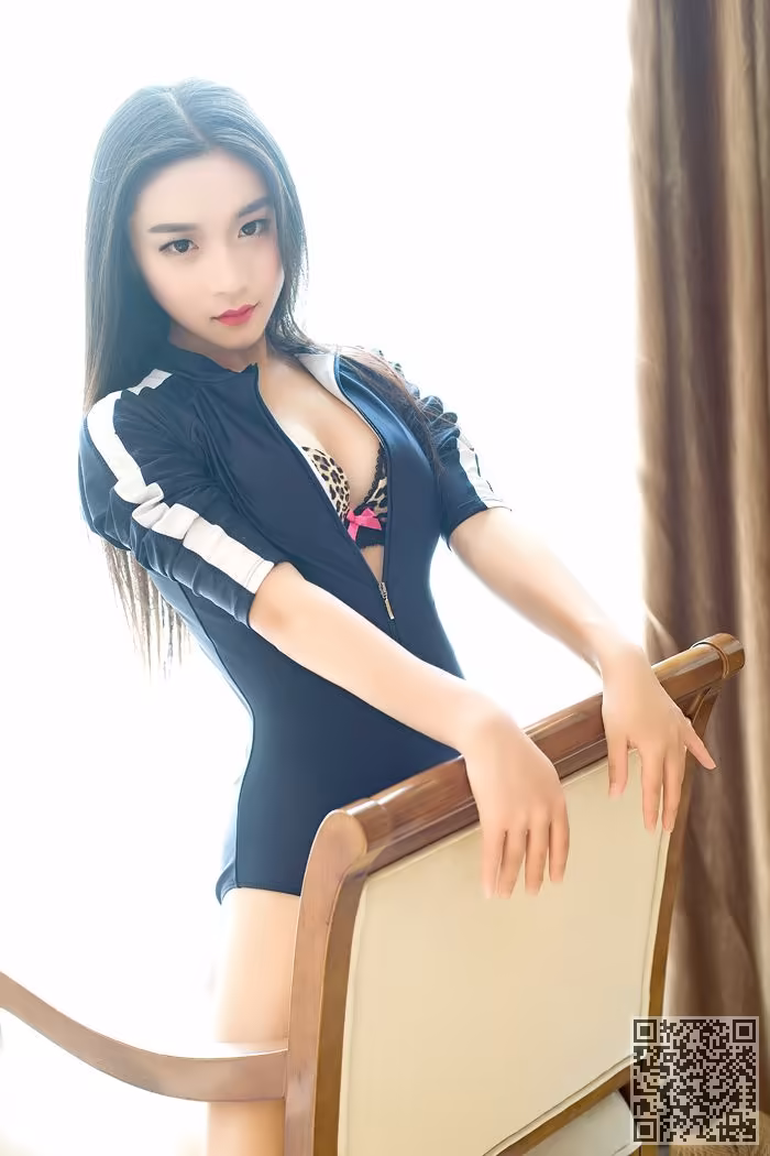 妹子、绮梦、人体艺术、唇印