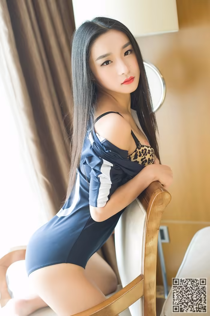 妹子、绮梦、人体艺术、唇印