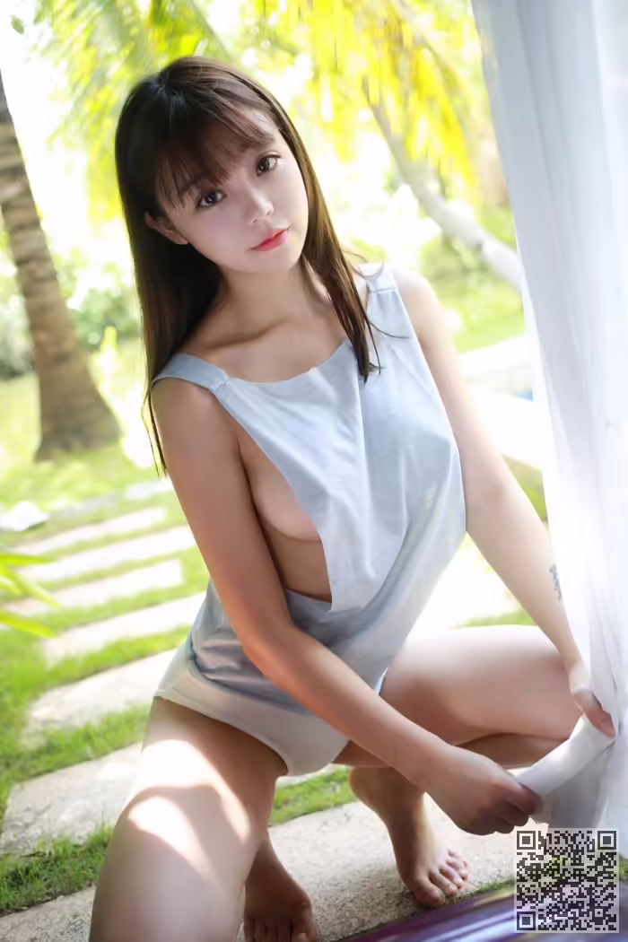 湿身诱惑、佘贝拉、性感、激凸