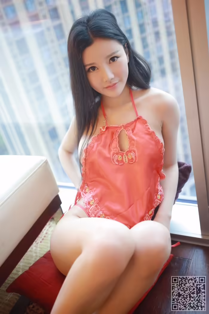 粉妹子、制服写真、肚兜、丁裤