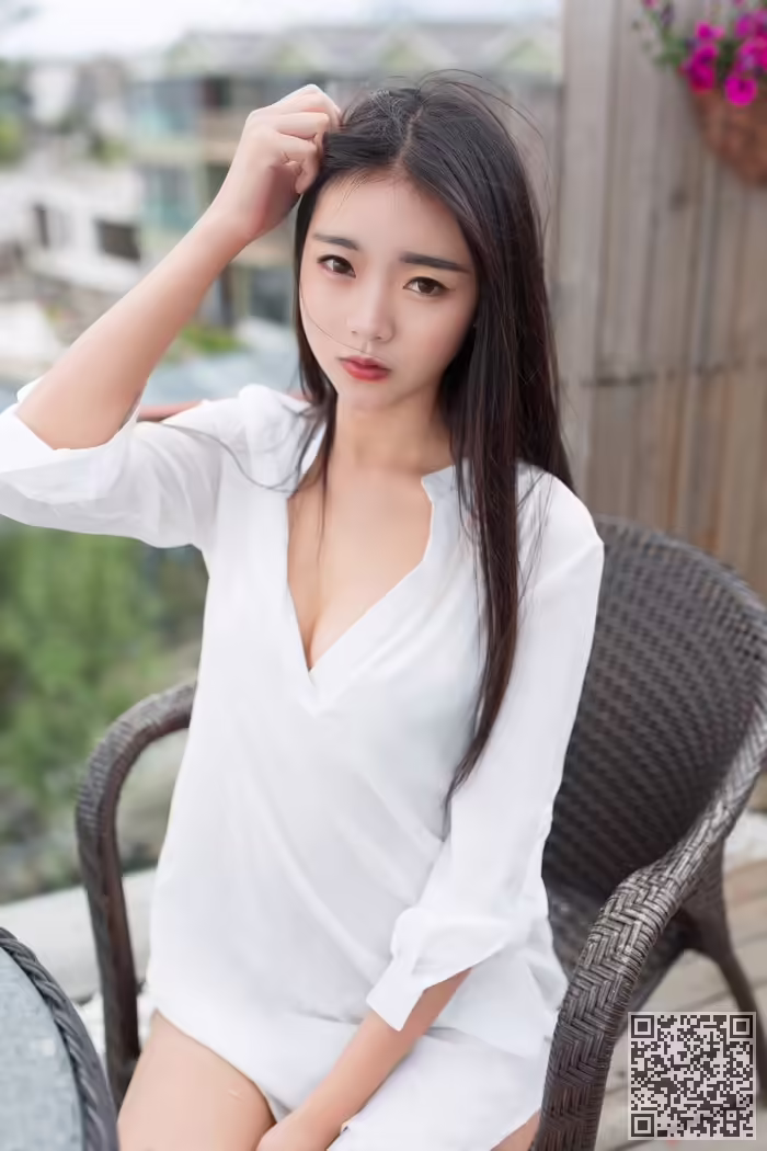 嫩模、Vicky、光下身、代言