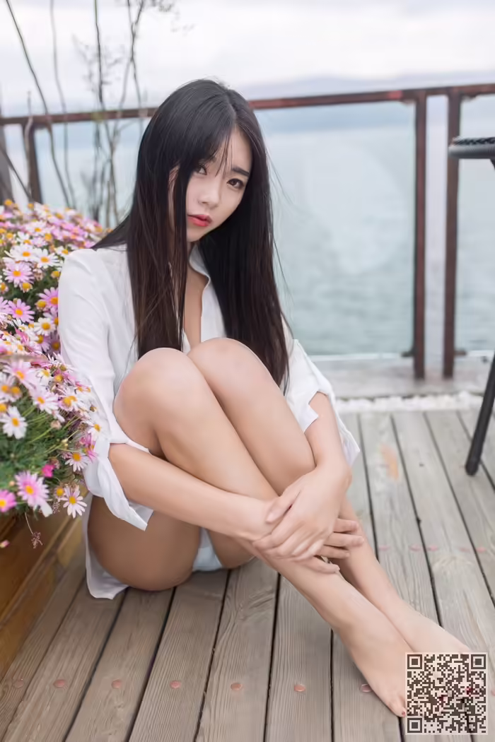 嫩模、Vicky、光下身、代言