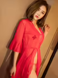 Boo女神欣芽气质美丽的黑丝红裙子的