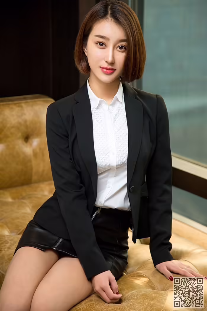 夏乔、情趣、连体服、巨乳