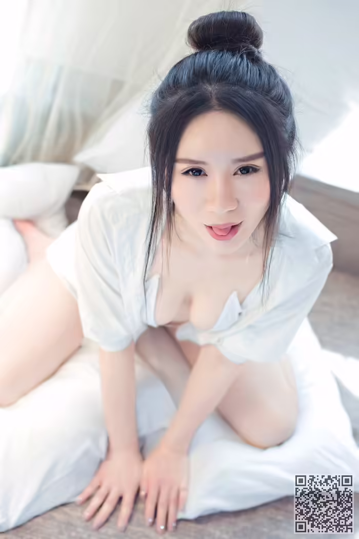 御姐、欧阳若、爆乳、比基尼、诱惑