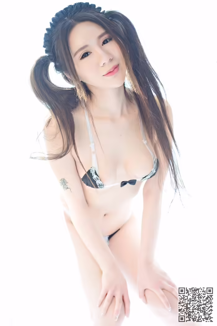 御姐、欧阳若、爆乳、比基尼、诱惑