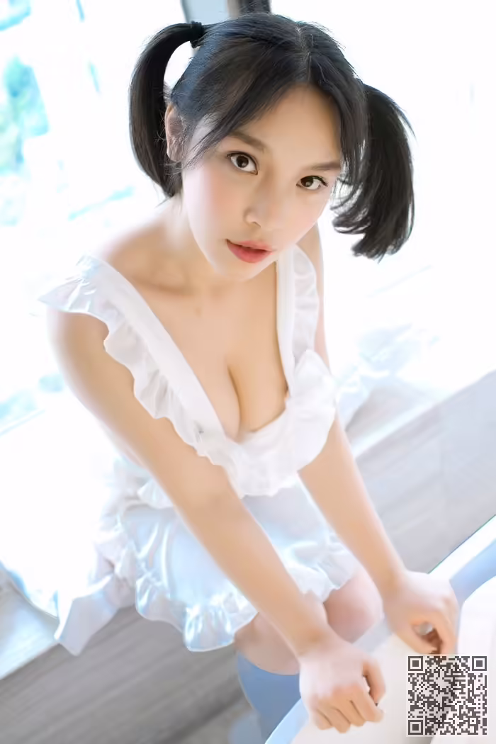童颜巨乳、小纯子、制服诱惑