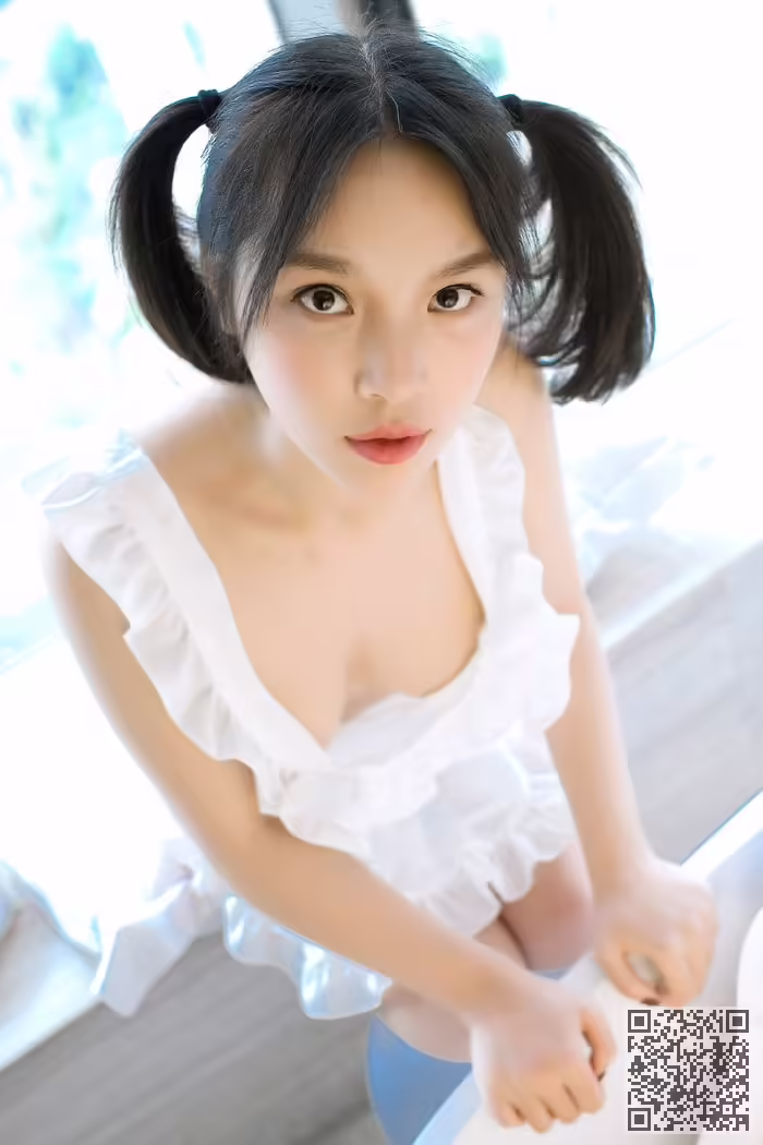童颜巨乳、小纯子、制服诱惑