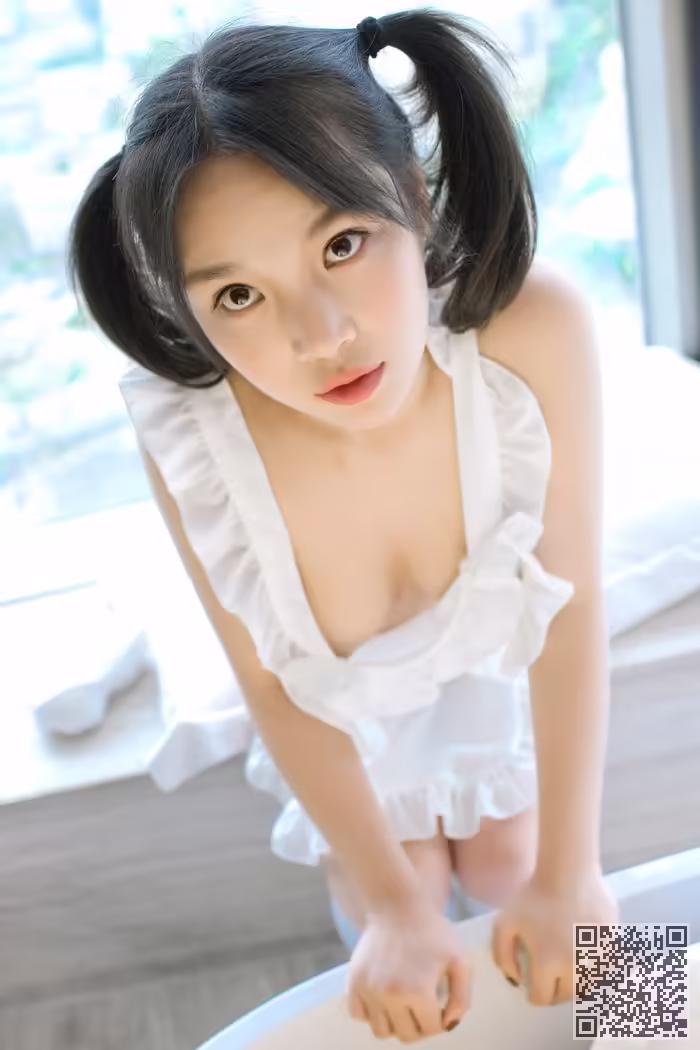 童颜巨乳、小纯子、制服诱惑