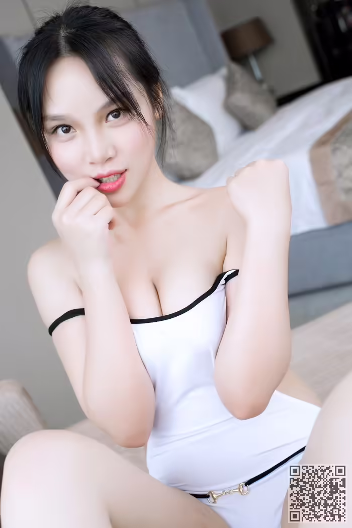童颜巨乳、小纯子、制服诱惑