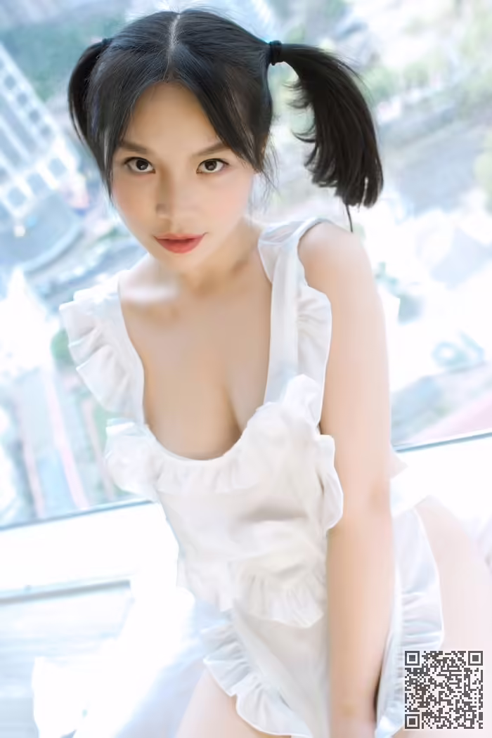 童颜巨乳、小纯子、制服诱惑
