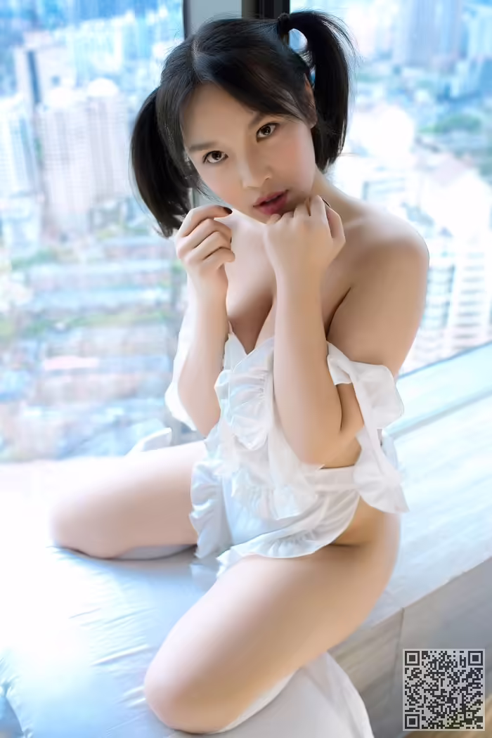 童颜巨乳、小纯子、制服诱惑
