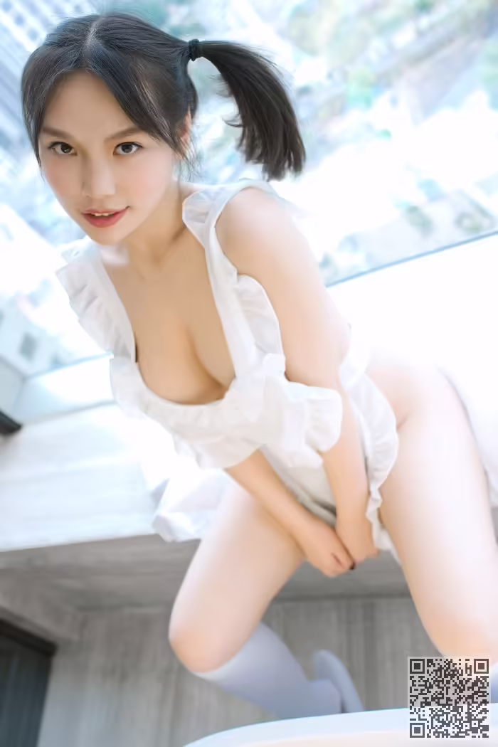 童颜巨乳、小纯子、制服诱惑