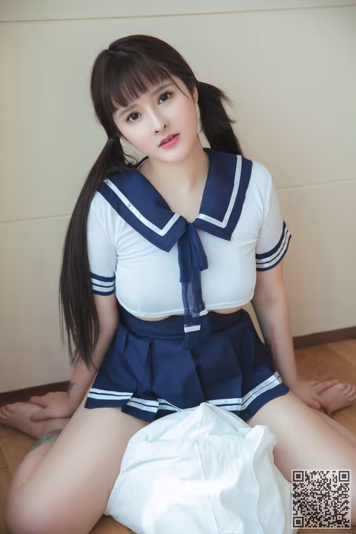 宅男女神、杨漫妮、制服、丰乳肥臀