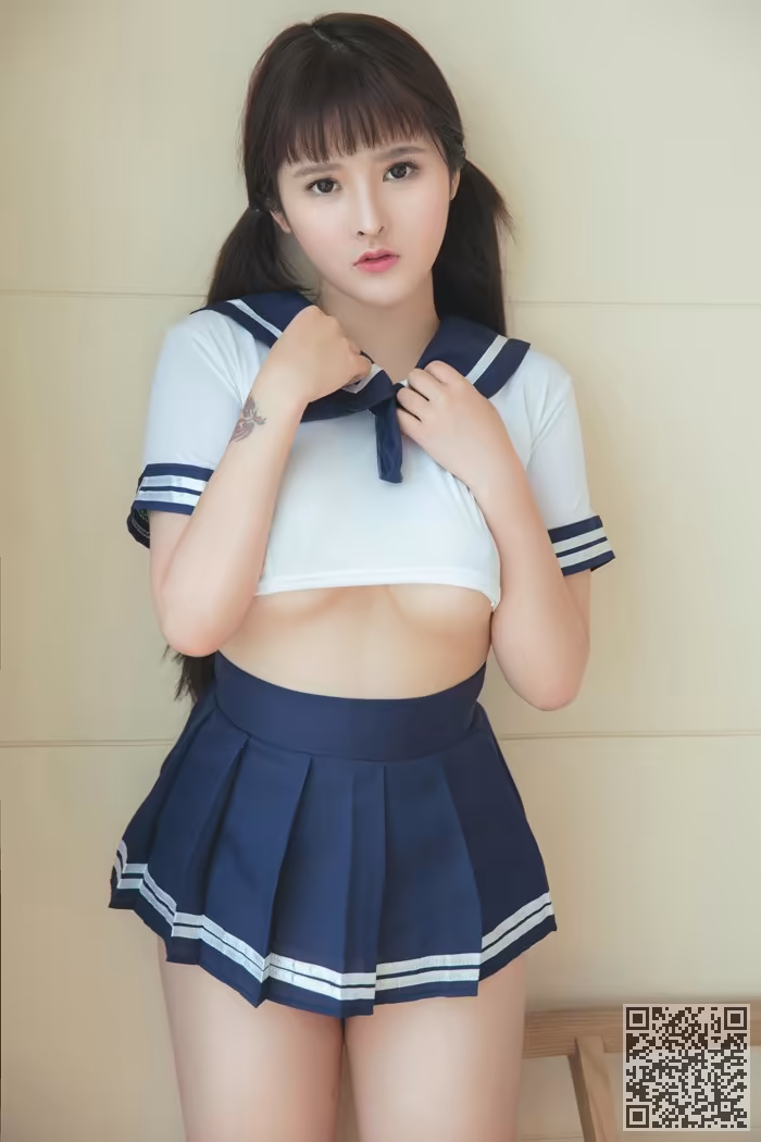 宅男女神、杨漫妮、制服、丰乳肥臀