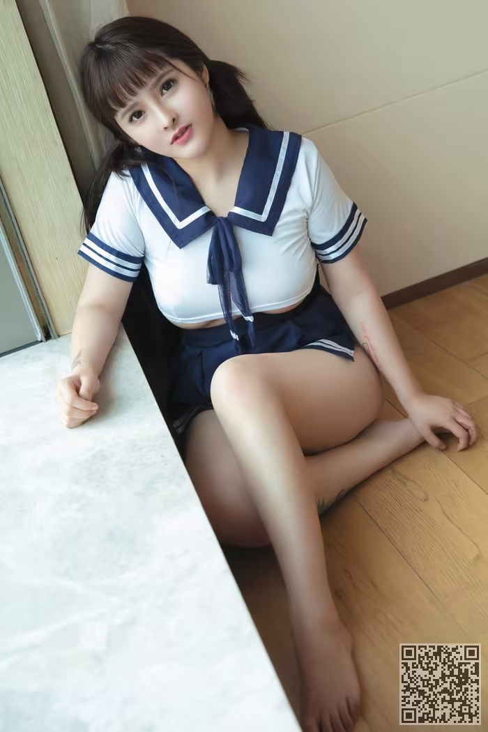 宅男女神、杨漫妮、制服、丰乳肥臀