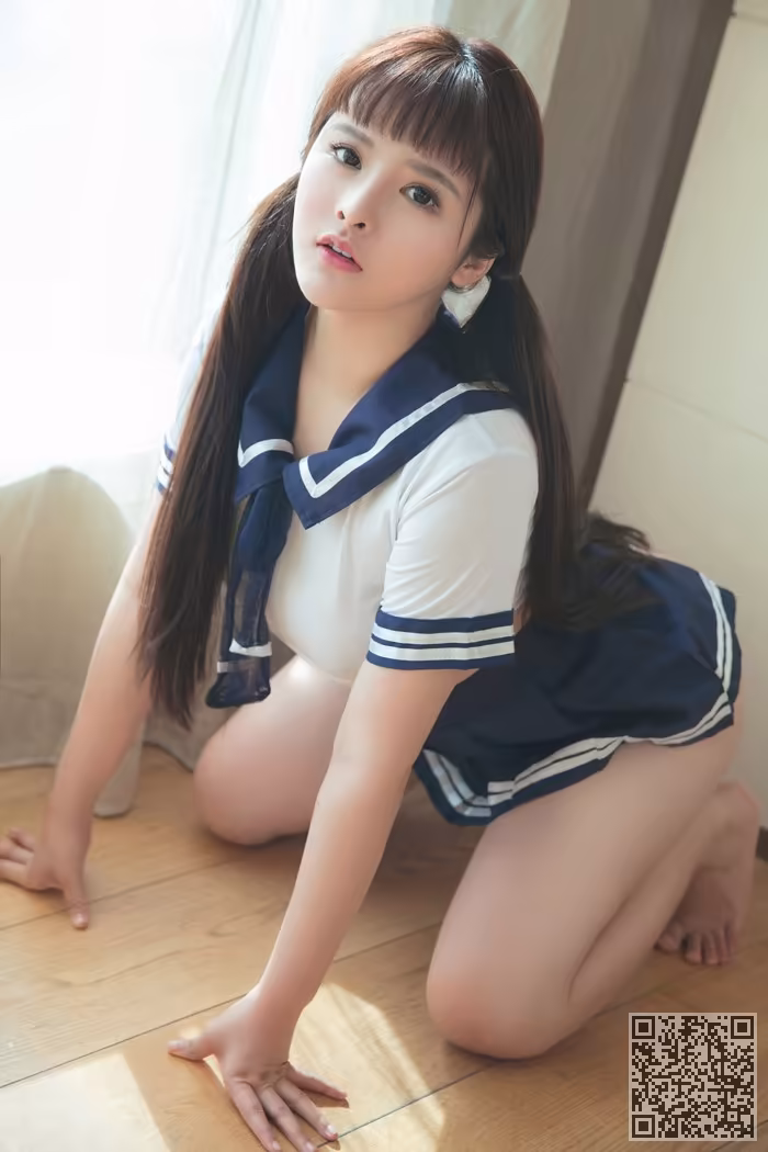宅男女神、杨漫妮、制服、丰乳肥臀