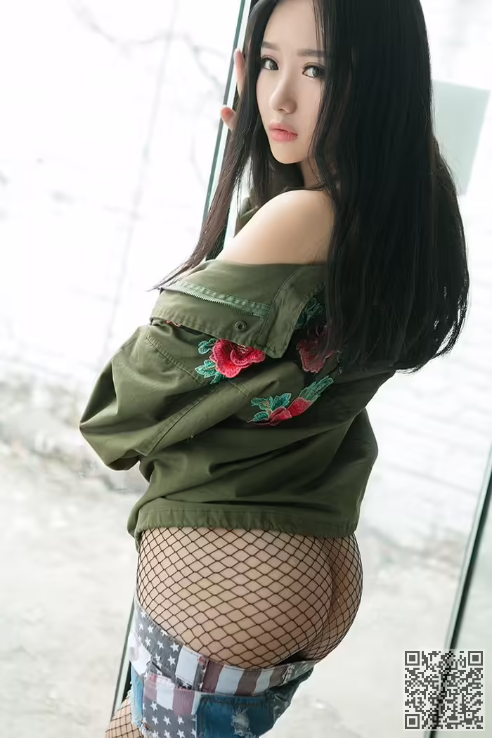 热裤、辣妹、倪叶腾、包臀