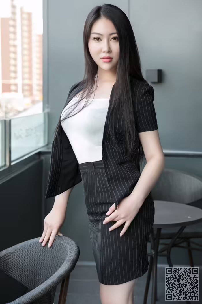 少妇、馨露、豪乳、翘臀