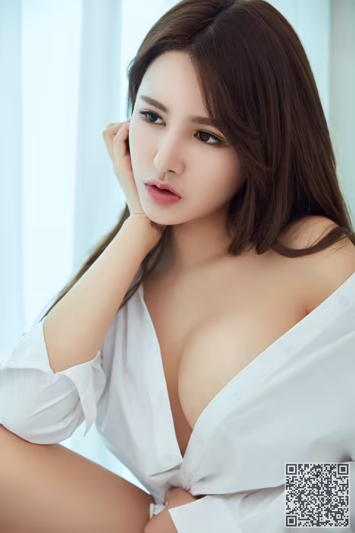 嫩模、研依、诱人、美乳