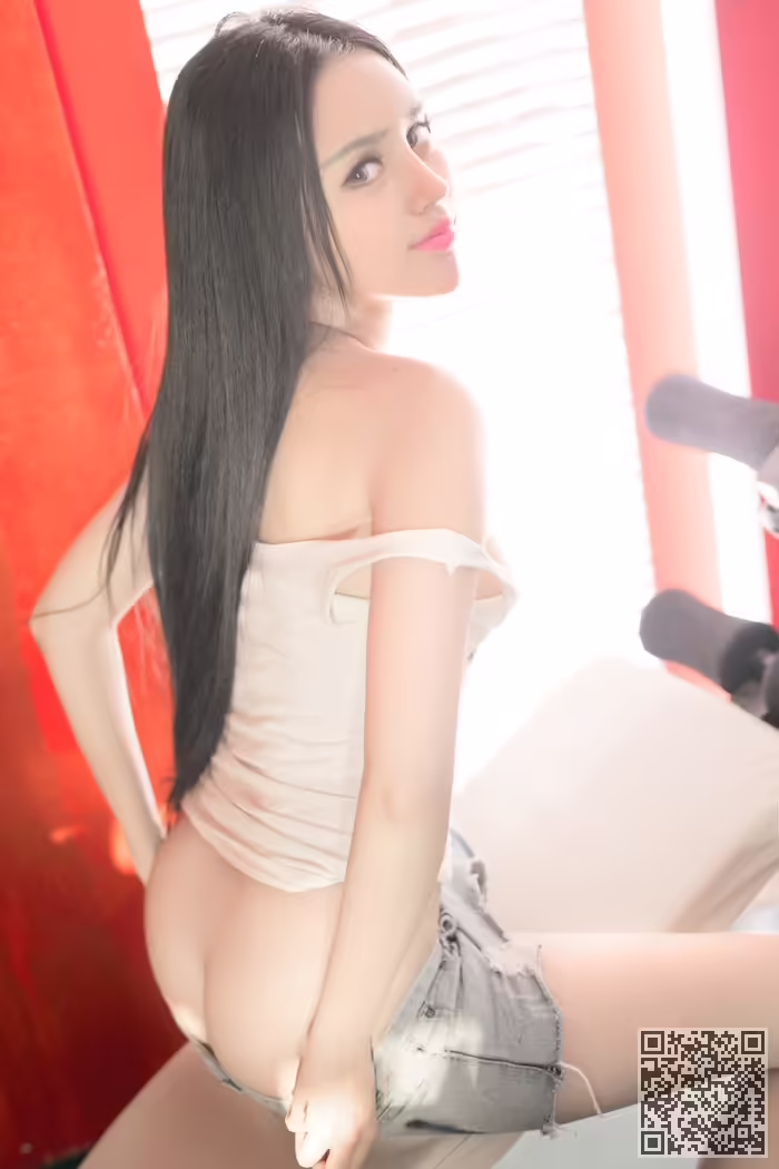 少妇、陈迪娅、镂空、春光乍泄