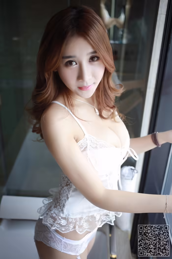 嫩模、昆熙、蕾丝、吊袜、美乳