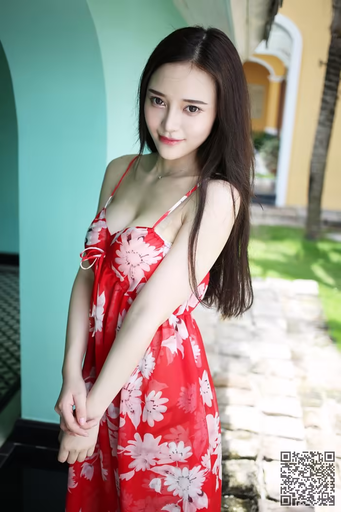 唐琪儿、酥胸、美胸
