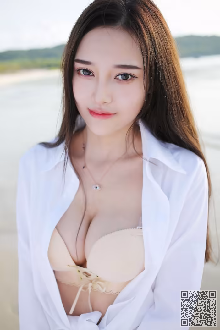 唐琪儿、酥胸、美胸